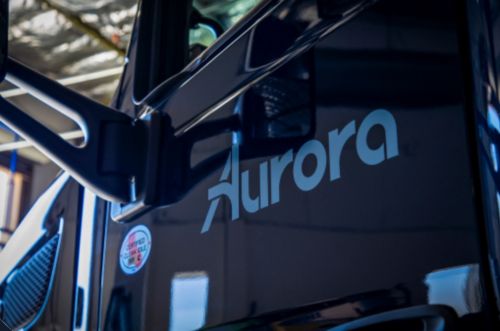 Auroralnnovation完成8.2亿美元融资，将启动自动驾驶货运