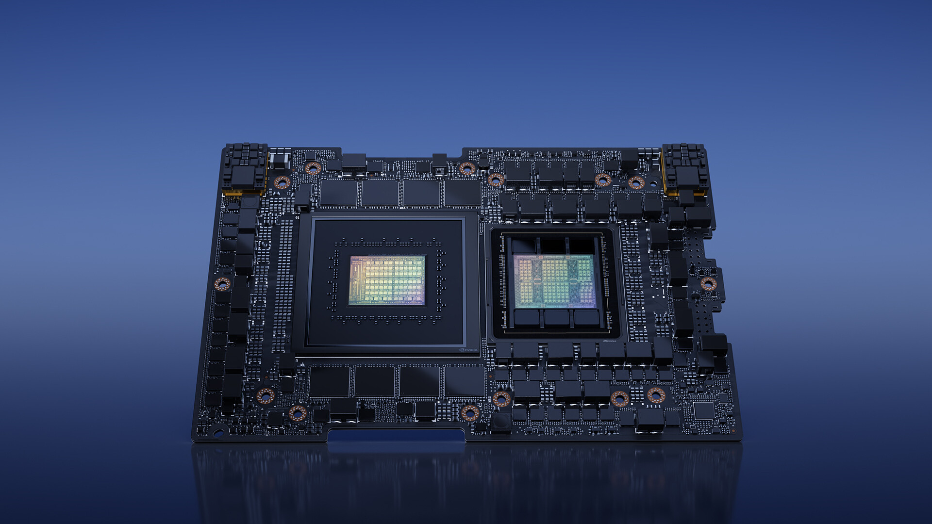 英伟达发布最新升级版GH200超级芯片，预计明年第二季度量产