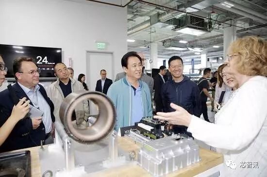 许家印视察FF，对FF91技术给予高度赞赏