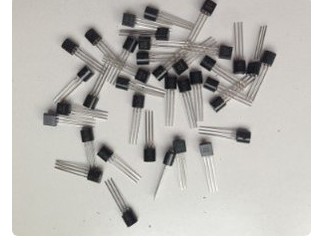 三级管13001的参数及其用途