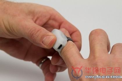 可以戴在手上的鼠标Mycestro