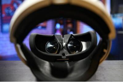 技术控必备：VR头盔工作原理 读懂就是“头号玩家”